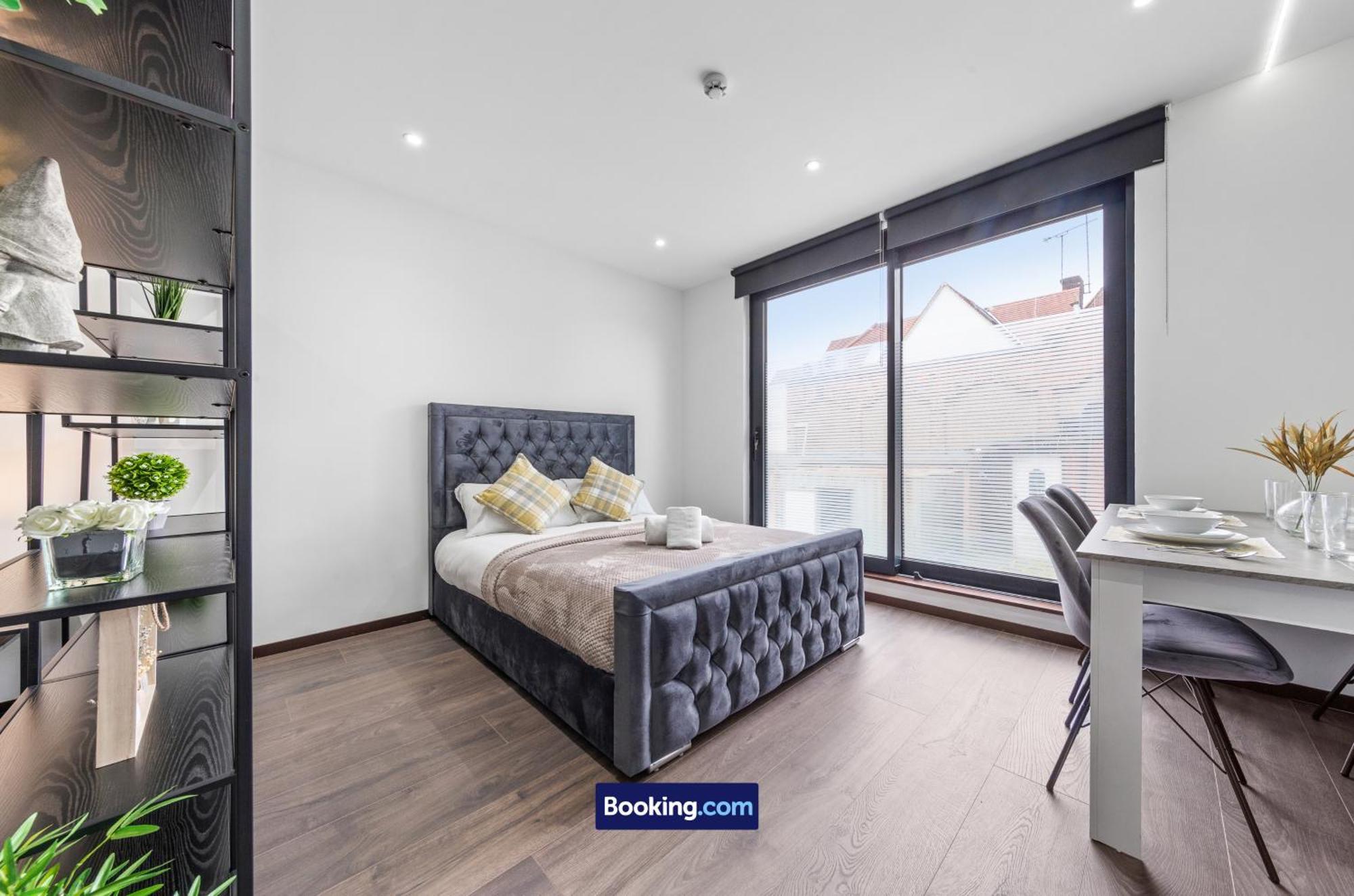 Stylish Studio Apt By Stay Smart Short Lets & Serviced Accommodation Woodstock With Free Wifi Londyn Zewnętrze zdjęcie