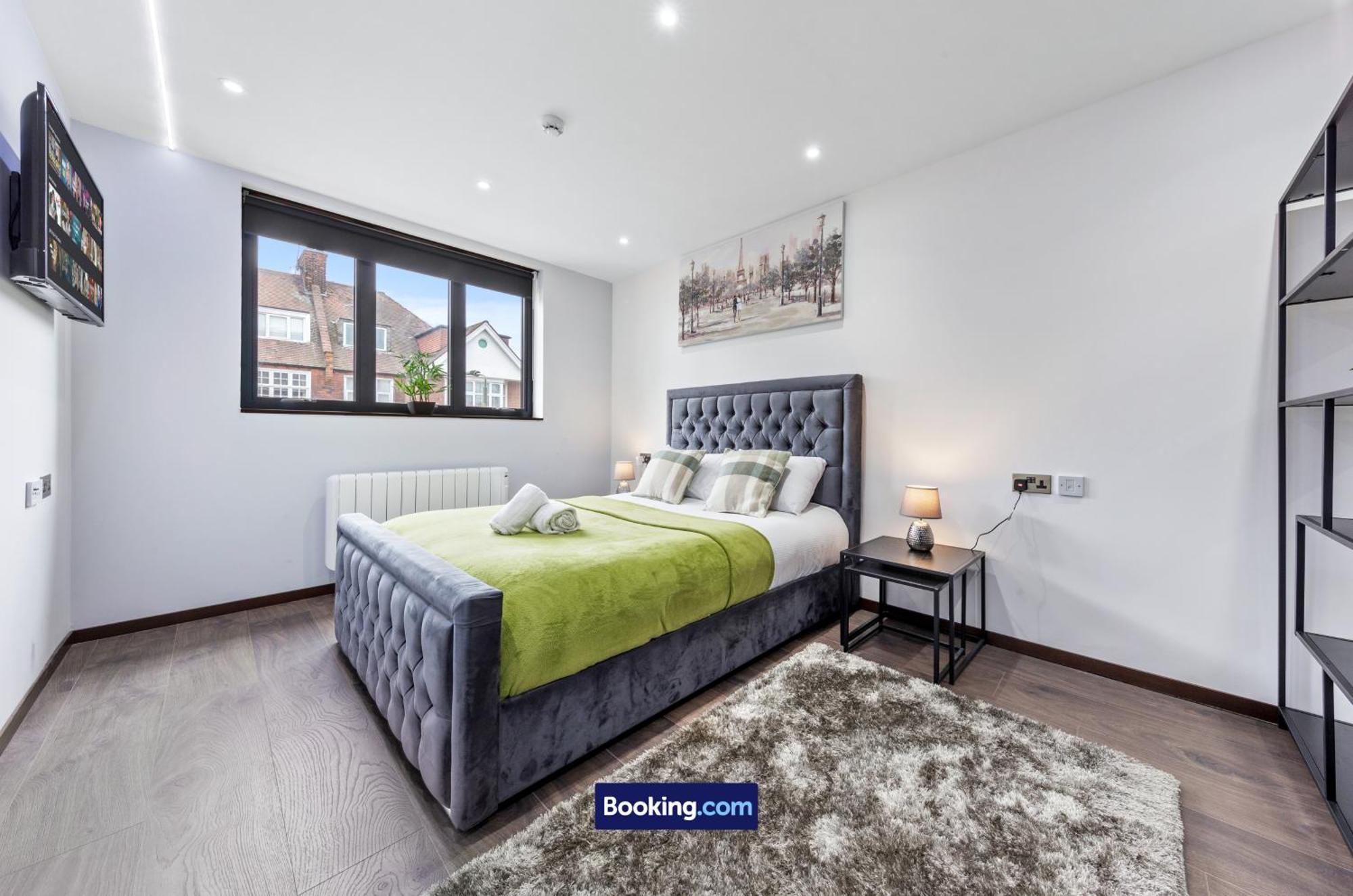 Stylish Studio Apt By Stay Smart Short Lets & Serviced Accommodation Woodstock With Free Wifi Londyn Zewnętrze zdjęcie